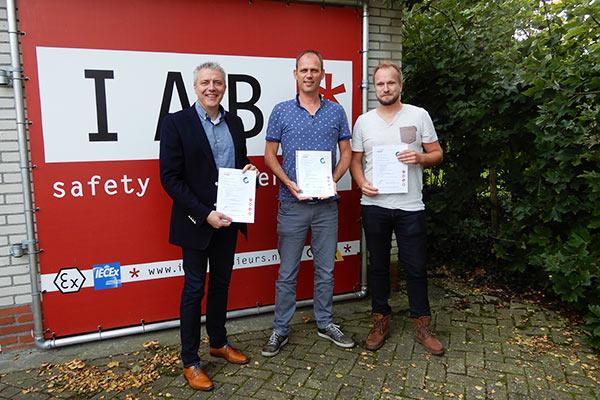 eerste CE-coördinatoren met TÜV-certificaat