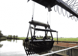 Is een krooshekreiniger een voltooide of niet-voltooide machine?