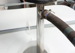 vatenpomp in IBC met open verbinding